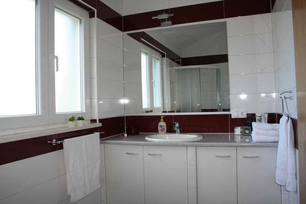 Tone & Marta Apartments Rogoznica  Εξωτερικό φωτογραφία