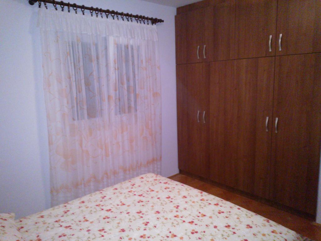 Tone & Marta Apartments Rogoznica  Εξωτερικό φωτογραφία
